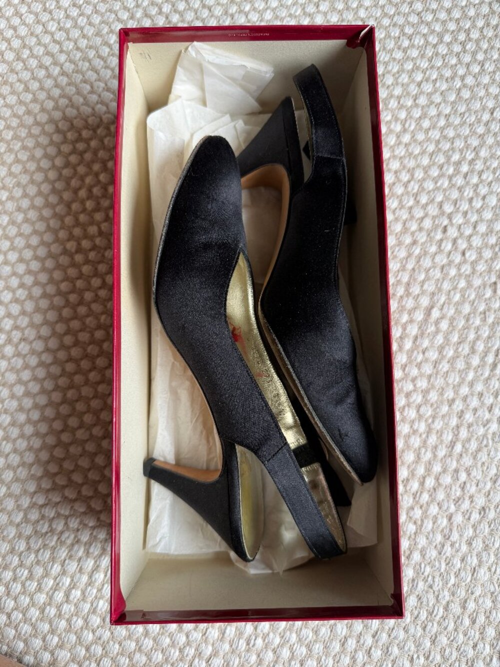 Ferragamo | Black Satin Slingback Heels Bow Pumps Classic Formal - Picture 15 of 15